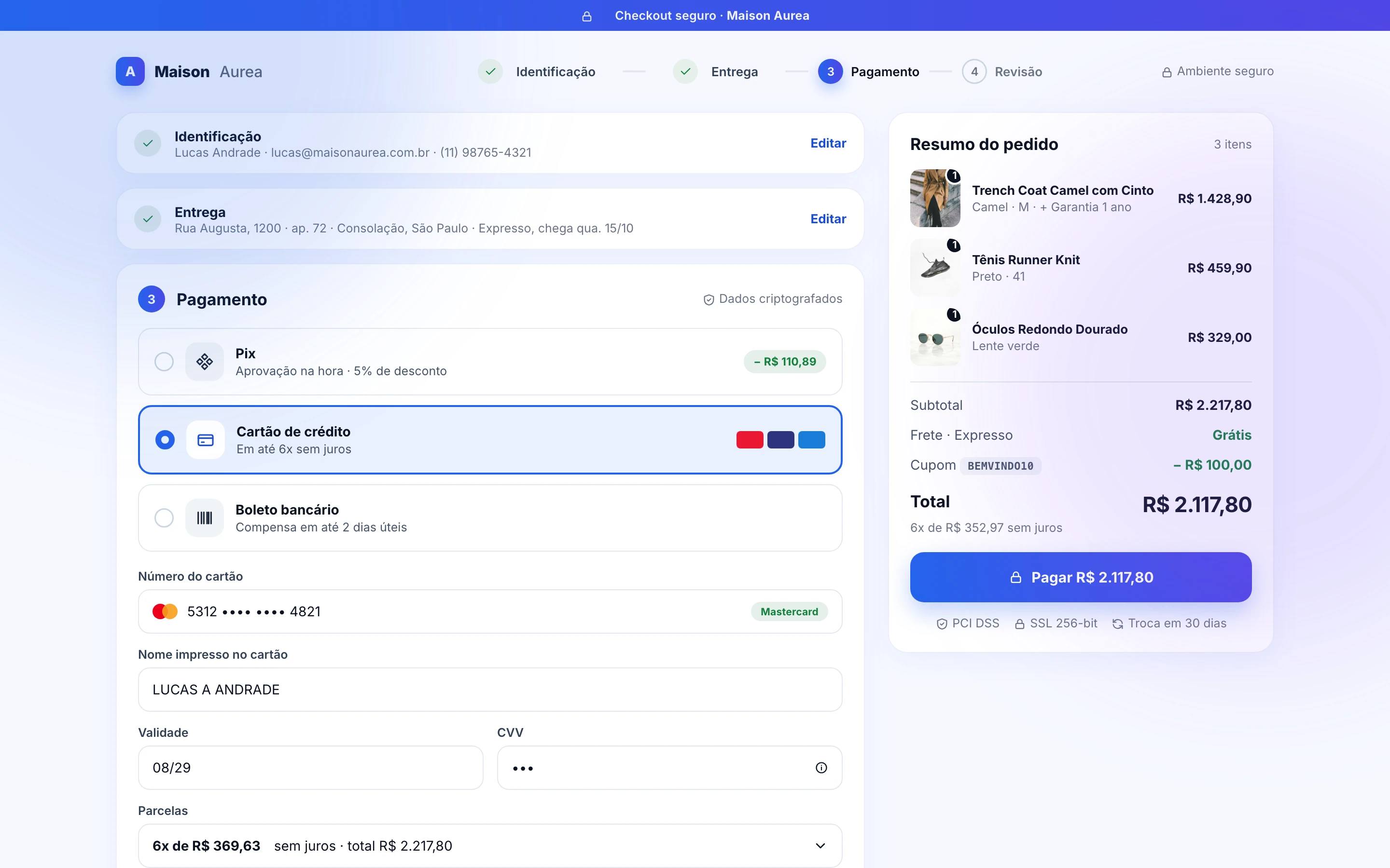 Checkout em quatro etapas com resumo do pedido